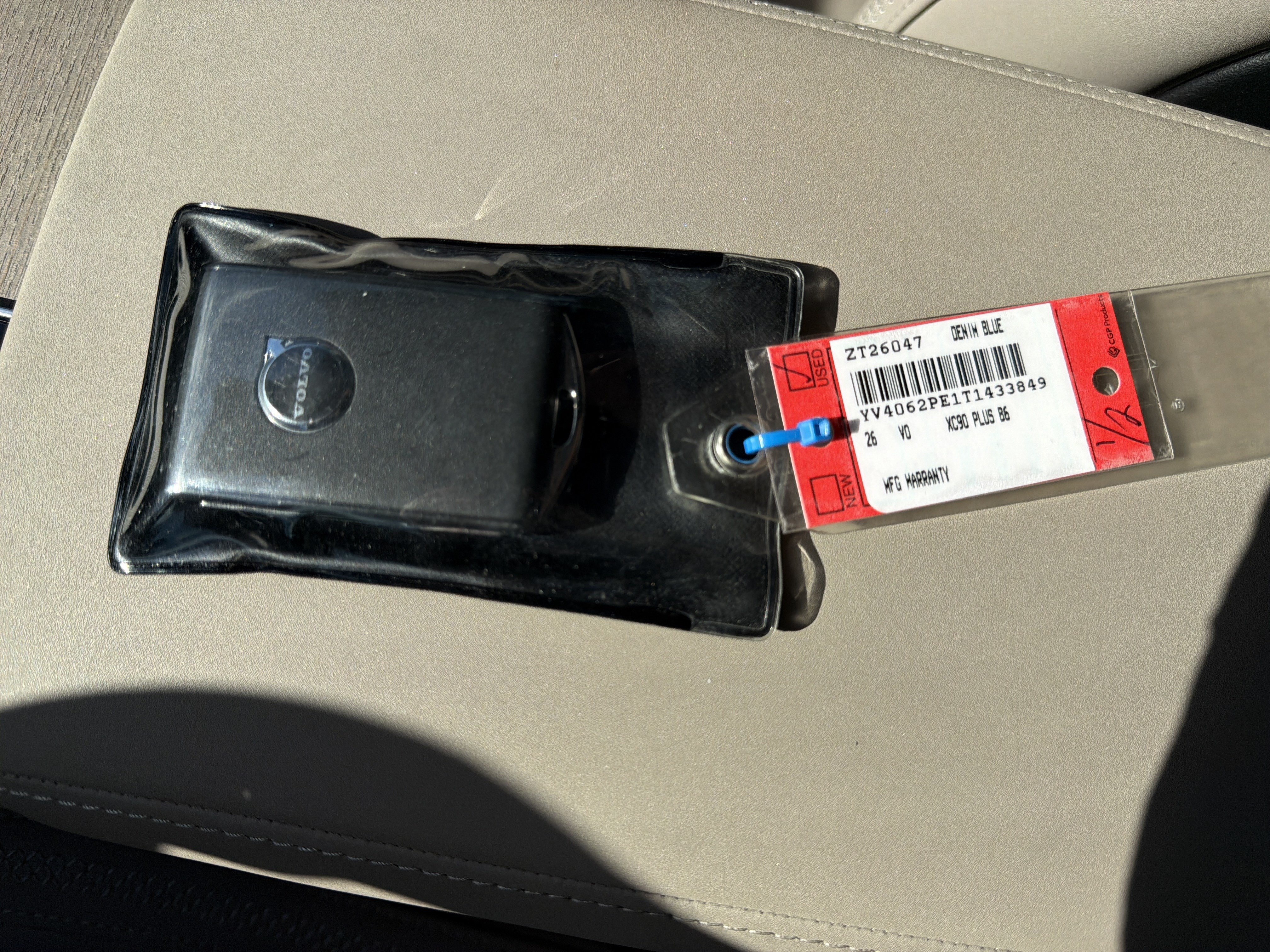 Certified 2026 Volvo XC90 B6 Plus w/ Protection Package Premier AWD/4WD image 38