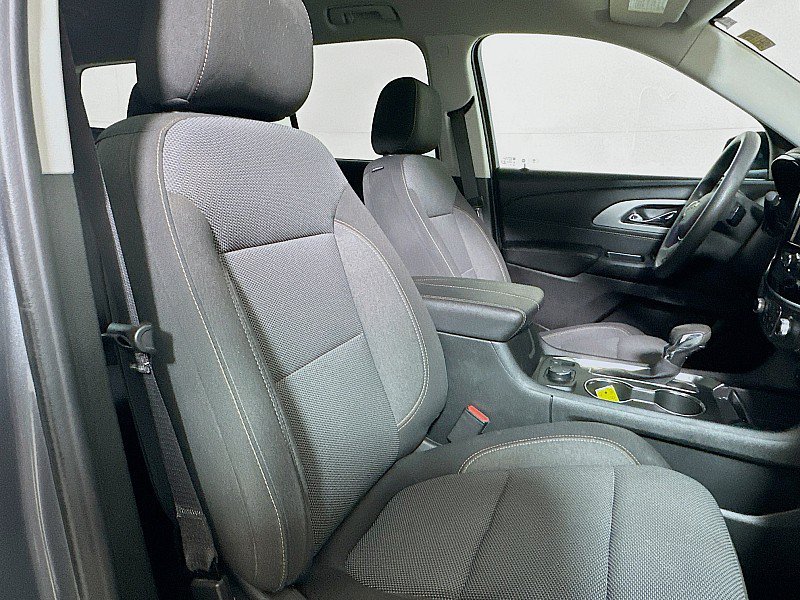 Used 2021 Chevrolet Traverse LS AWD/4WD image 27