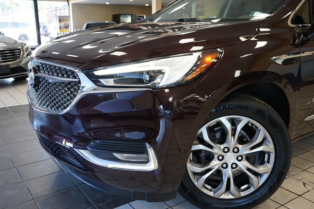 Used 2021 Buick Enclave Avenir w/ Avenir Technology Package AWD/4WD image 24