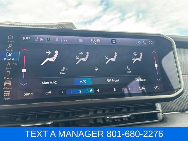 Used 2025 Jeep Gladiator Rubicon AWD/4WD image 17
