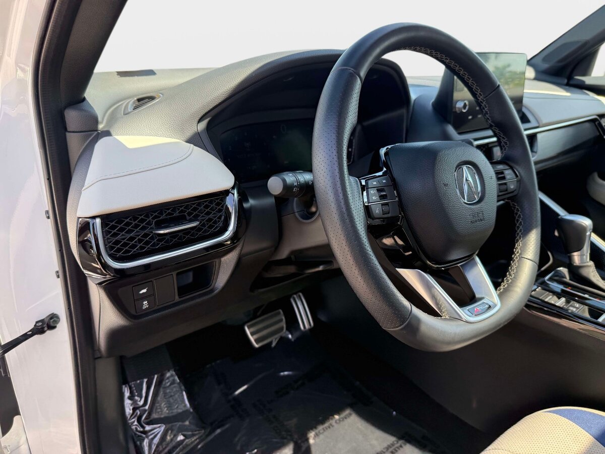 Certified 2025 Acura ADX A-Spec AWD/4WD image 18