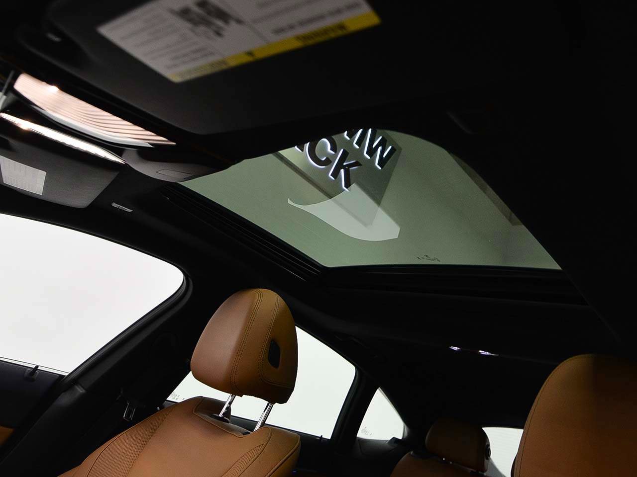 Certified 2023 BMW i4 eDrive35 w/ Premium Package RWD image 7