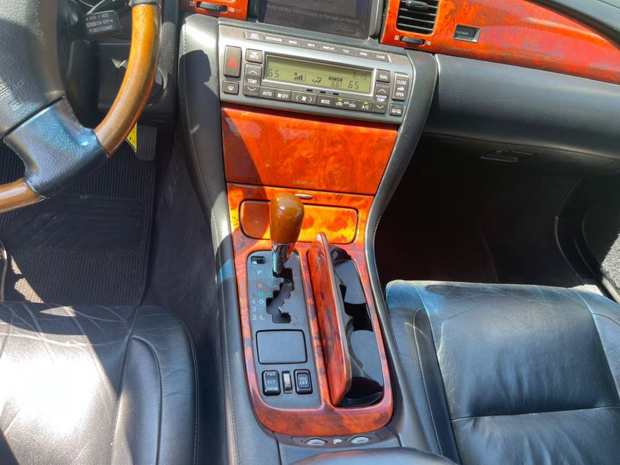 Used 2002 Lexus SC 430 Convertible RWD image 21