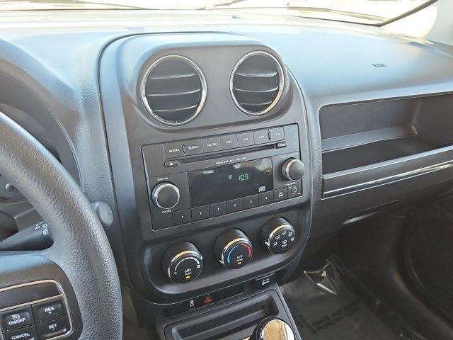 Used 2014 Jeep Patriot Sport w/ Power Value Group AWD/4WD image 15