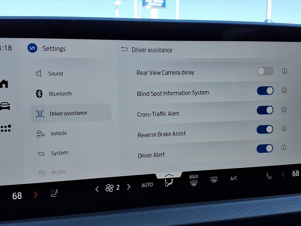 New 2026 Ford Explorer ST-Line w/ ST-Line Street Pack image 9