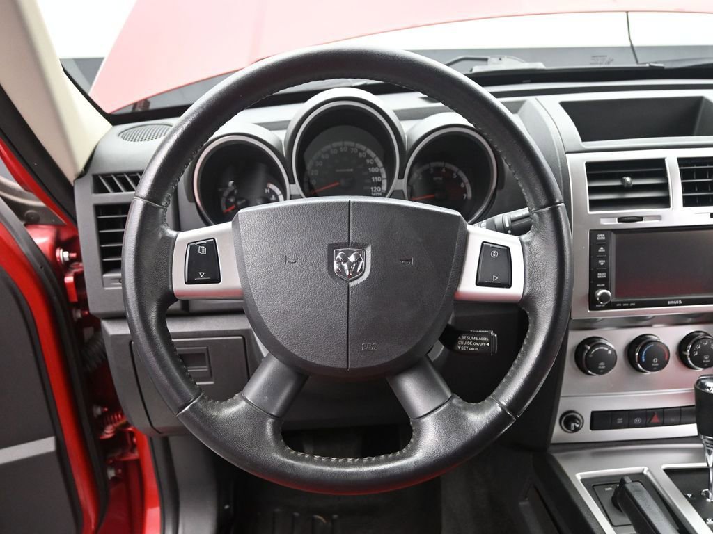 Used 2009 Dodge Nitro R/T image 27