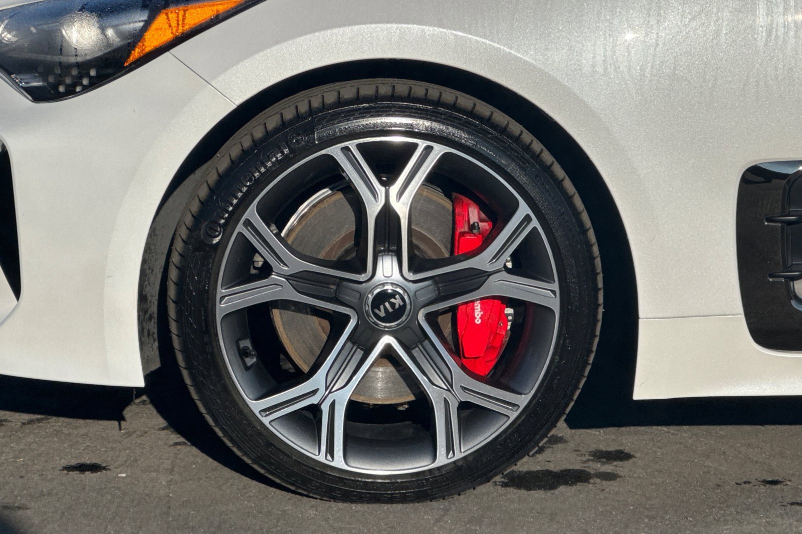 Used 2021 Kia Stinger GT1 image 12