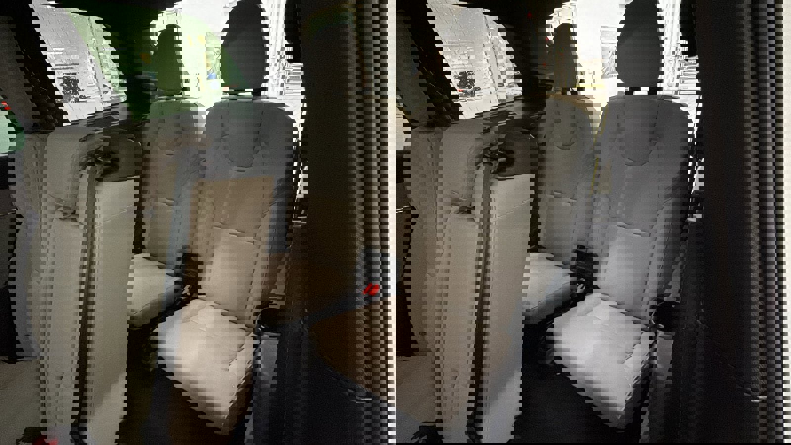 New 2026 Volvo XC90 T8 Plus w/ Protection Package Premier image 29