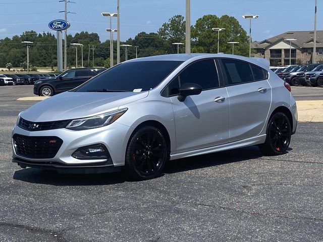 Used 2018 Chevrolet Cruze LT w/ Redline Edition FWD image 6