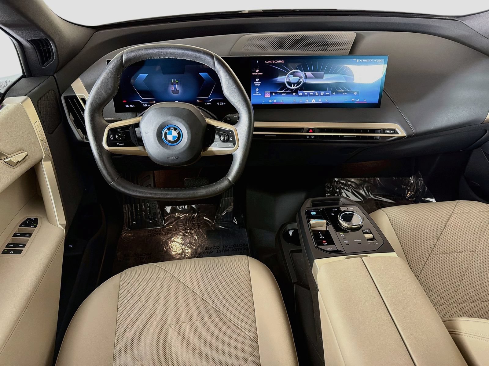 Certified 2024 BMW iX xDrive50 w/ Sport Package AWD/4WD image 23