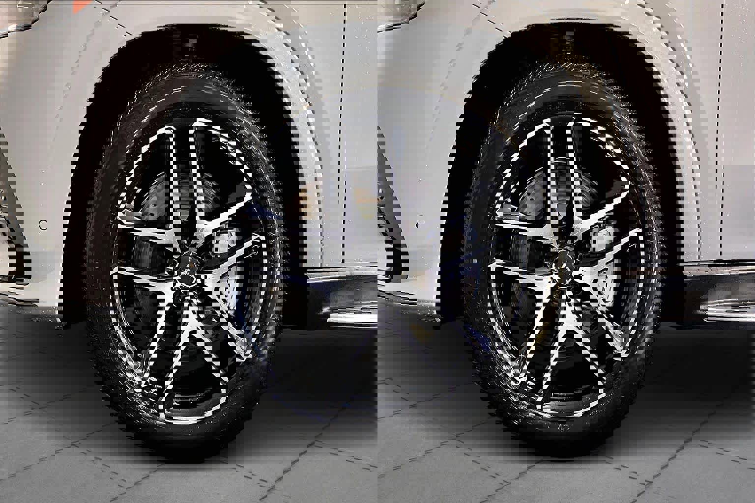 New 2026 Mercedes-Benz GLE 53 AMG 4MATIC Coupe image 17