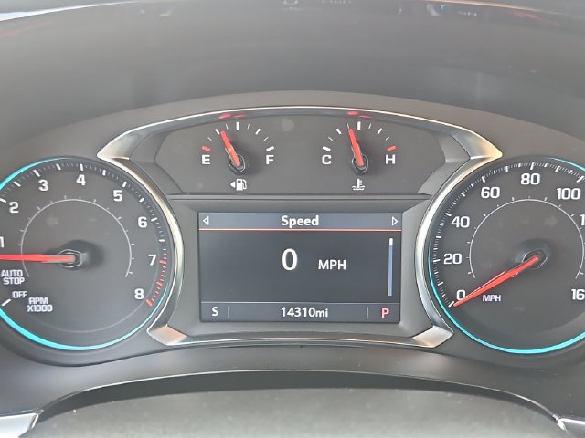 Used 2023 Chevrolet Traverse LT FWD image 16