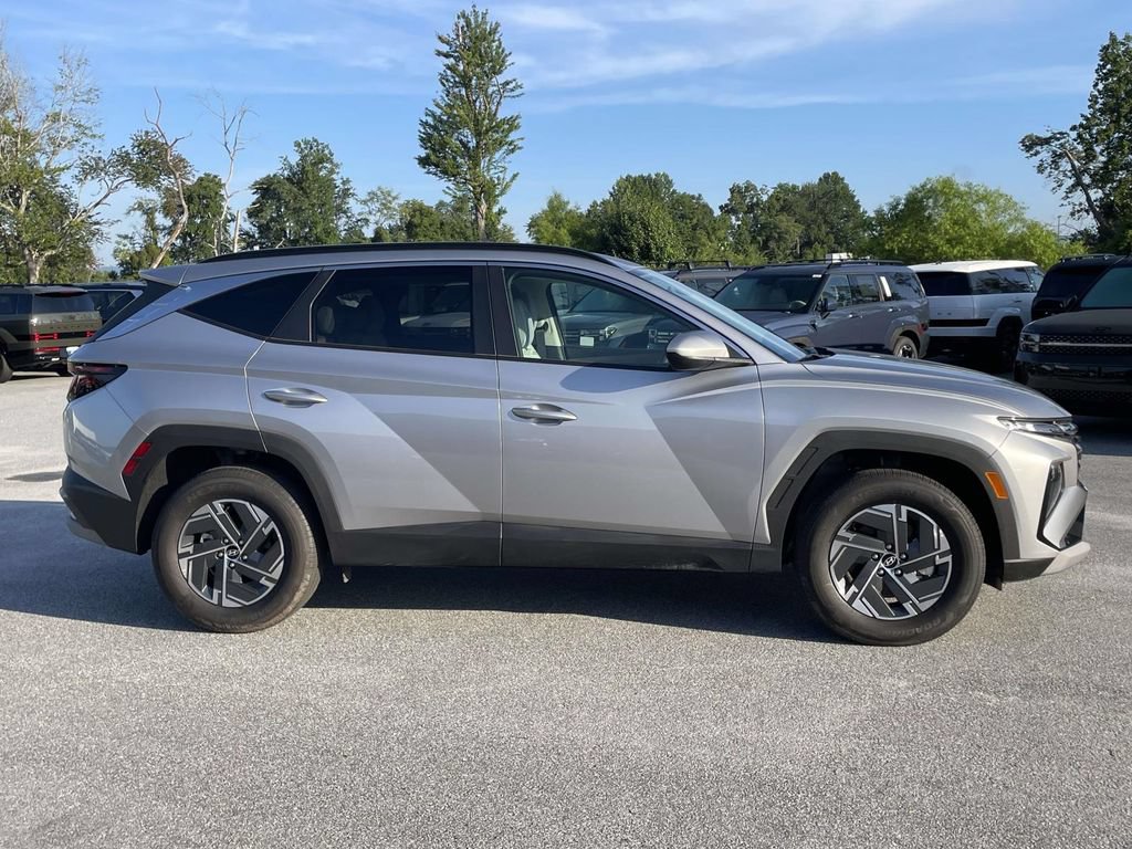 Certified 2025 Hyundai Tucson Blue AWD/4WD image 30