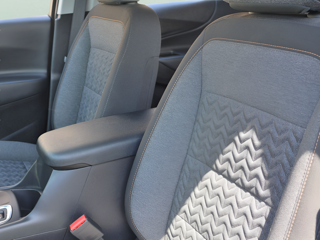 Used 2024 Chevrolet Equinox LT w/ LPO, Floor Liner Package AWD/4WD image 13