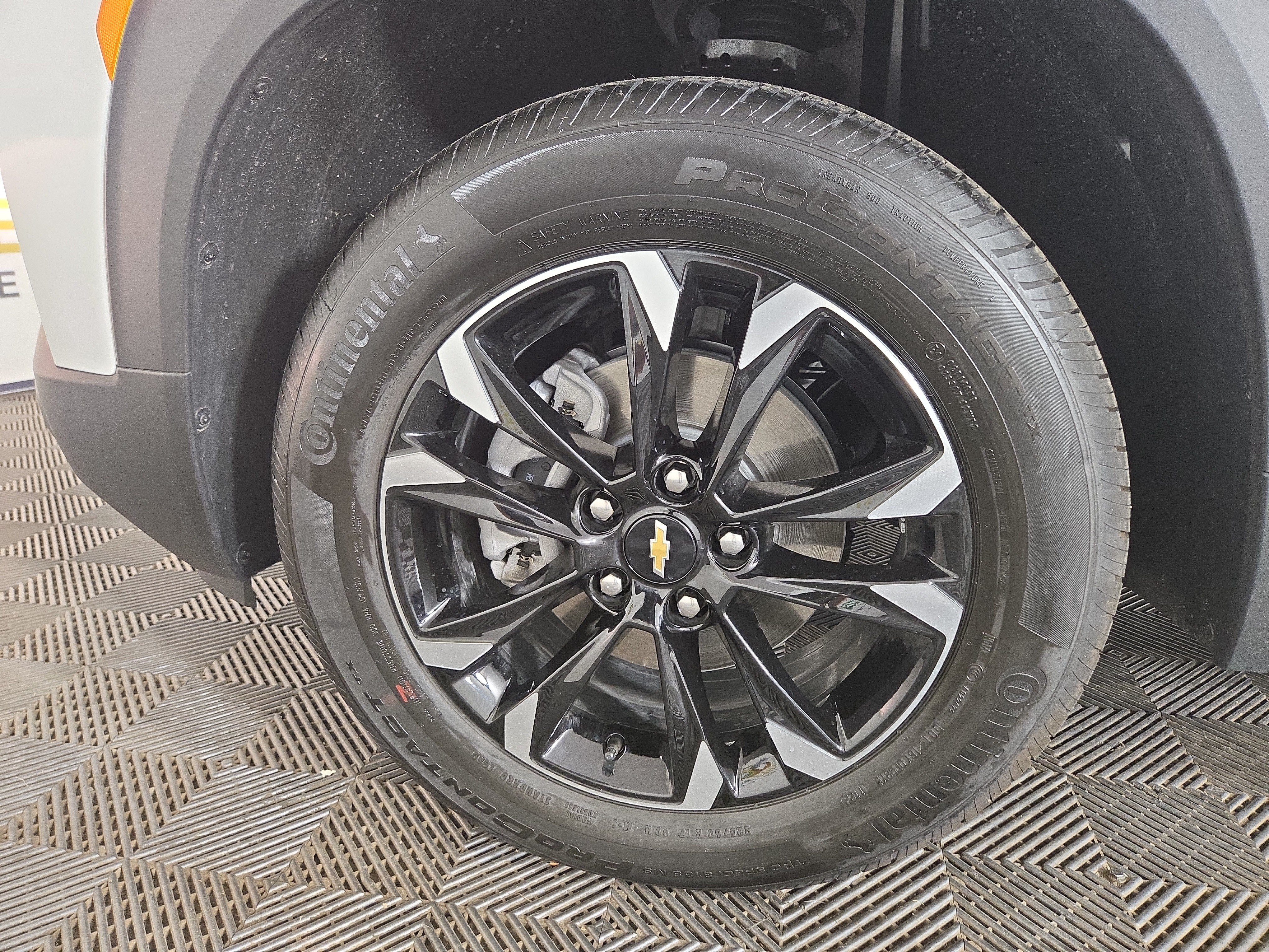 Certified 2023 Chevrolet TrailBlazer LT AWD/4WD image 34