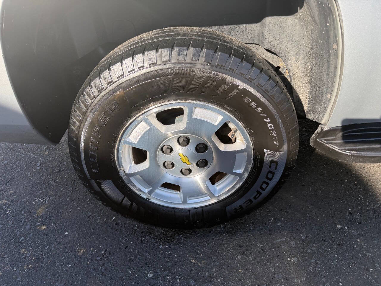 Used 2013 Chevrolet Tahoe LS w/ Convenience Package AWD/4WD image 8