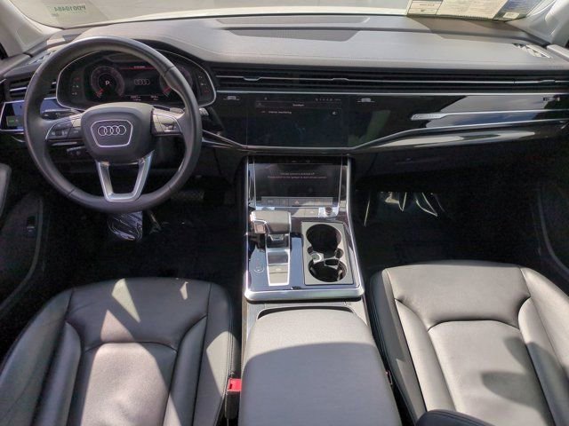 Used 2023 Audi Q7 3.0T Premium Plus image 25