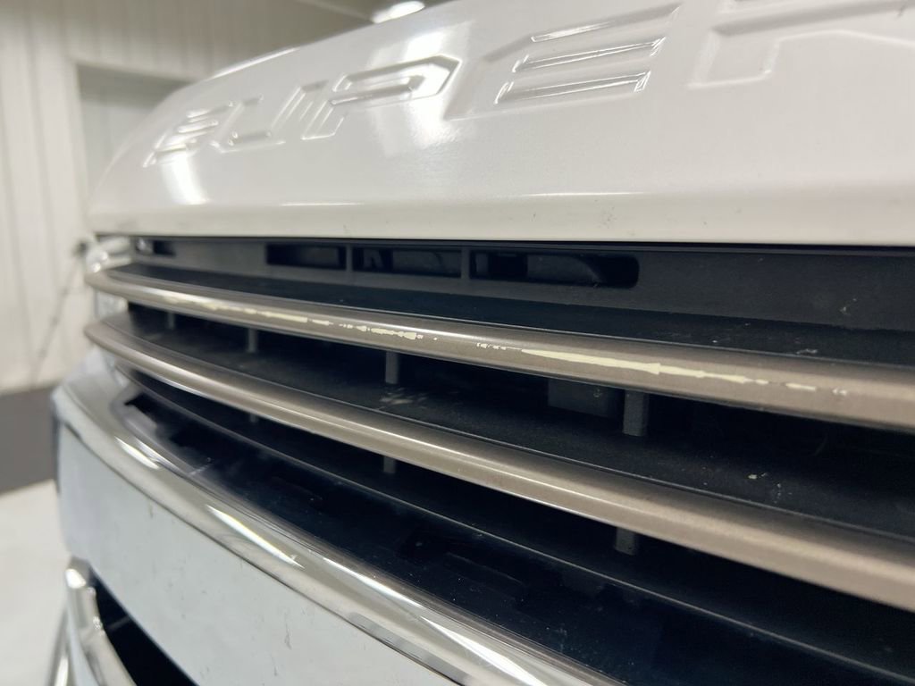 Used 2018 Ford F350 King Ranch w/ King Ranch Ultimate Package AWD/4WD image 29