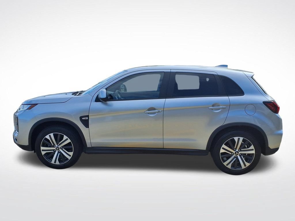 Used 2024 Mitsubishi Outlander Sport ES AWD/4WD image 11