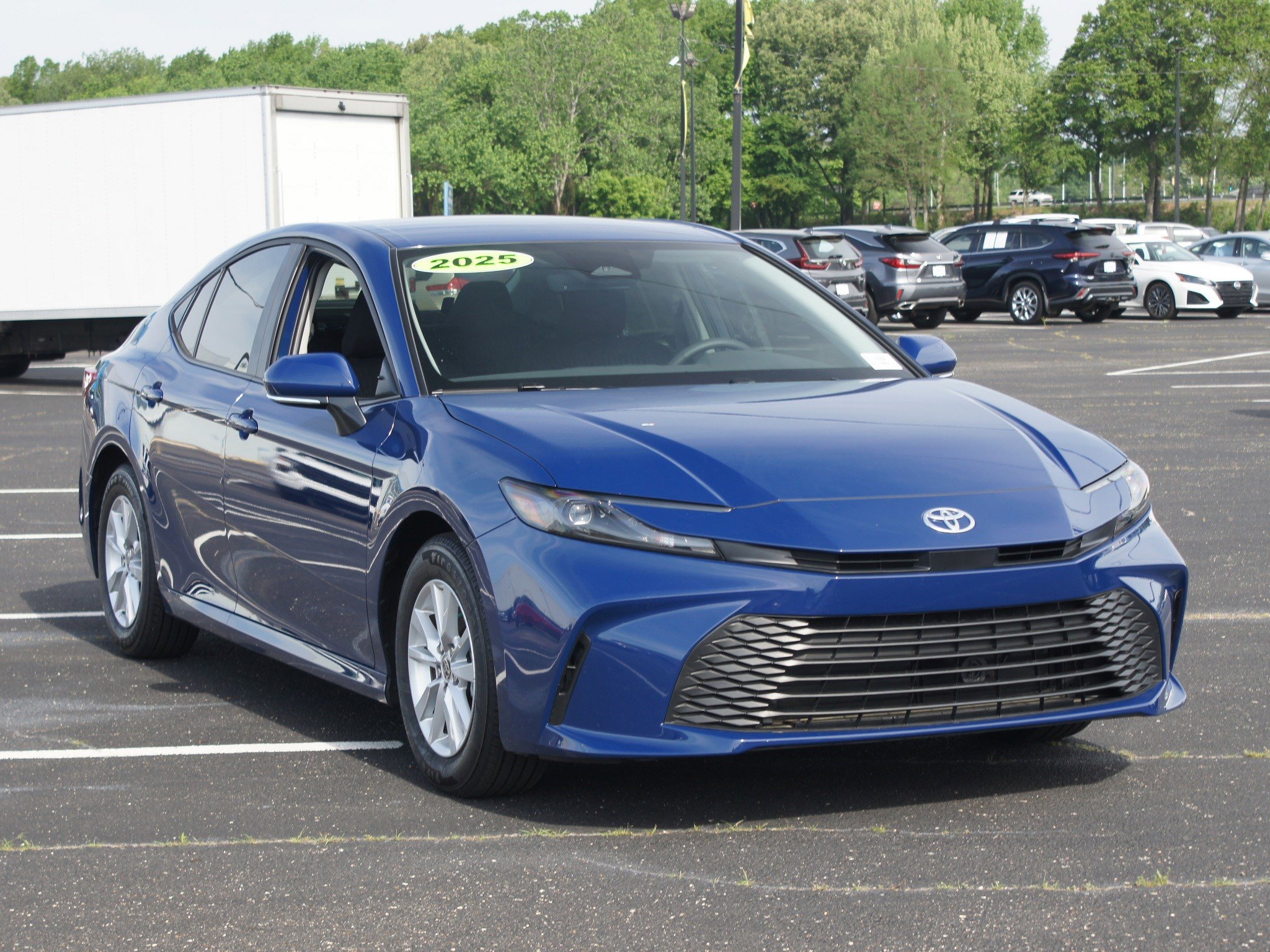 Used 2025 Toyota Camry LE w/ Convenience Package FWD image 23