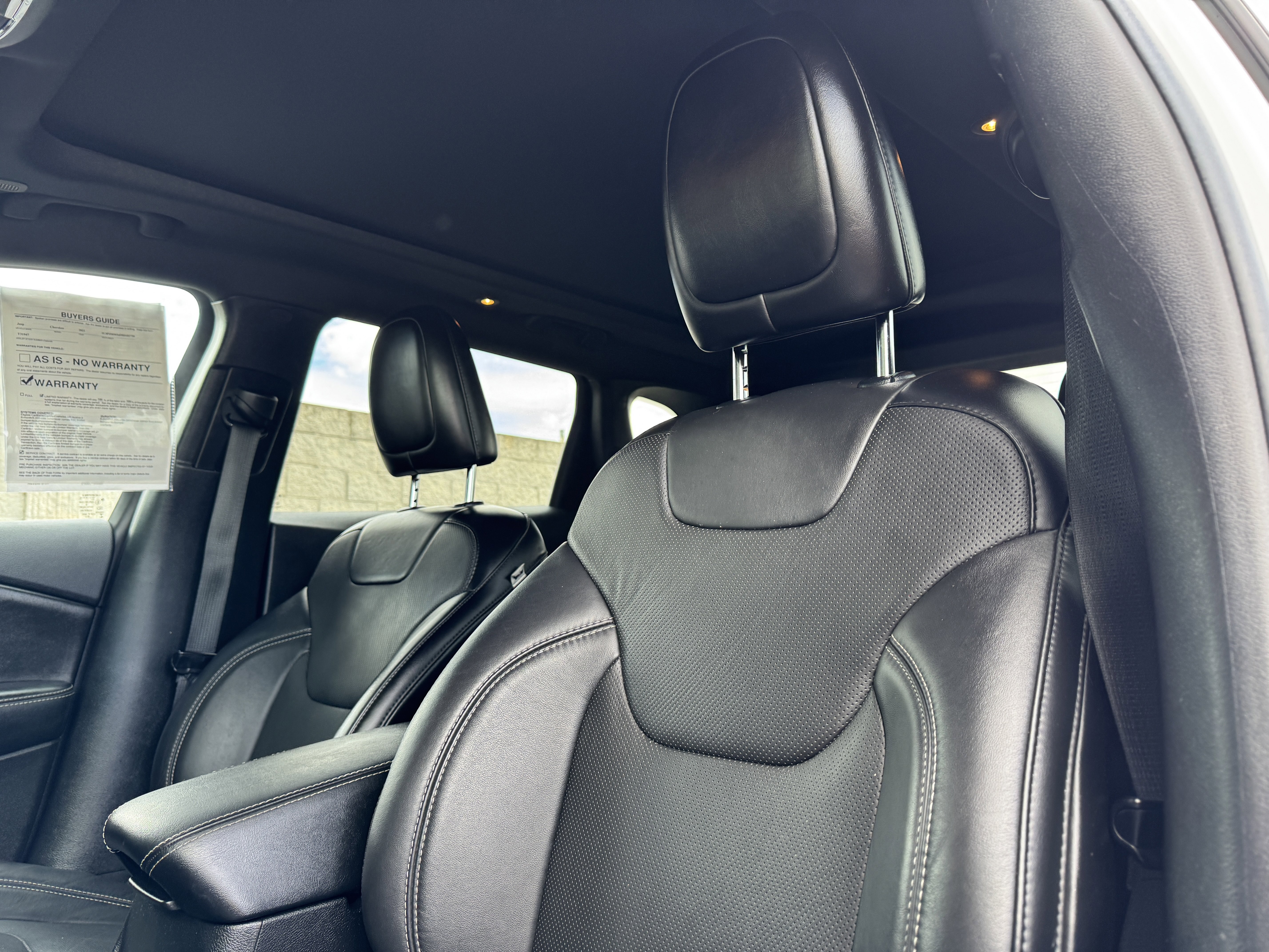 Used 2021 Jeep Cherokee Latitude Lux 80th Anniv w/ Quick Order Package 26U 80TH image 14