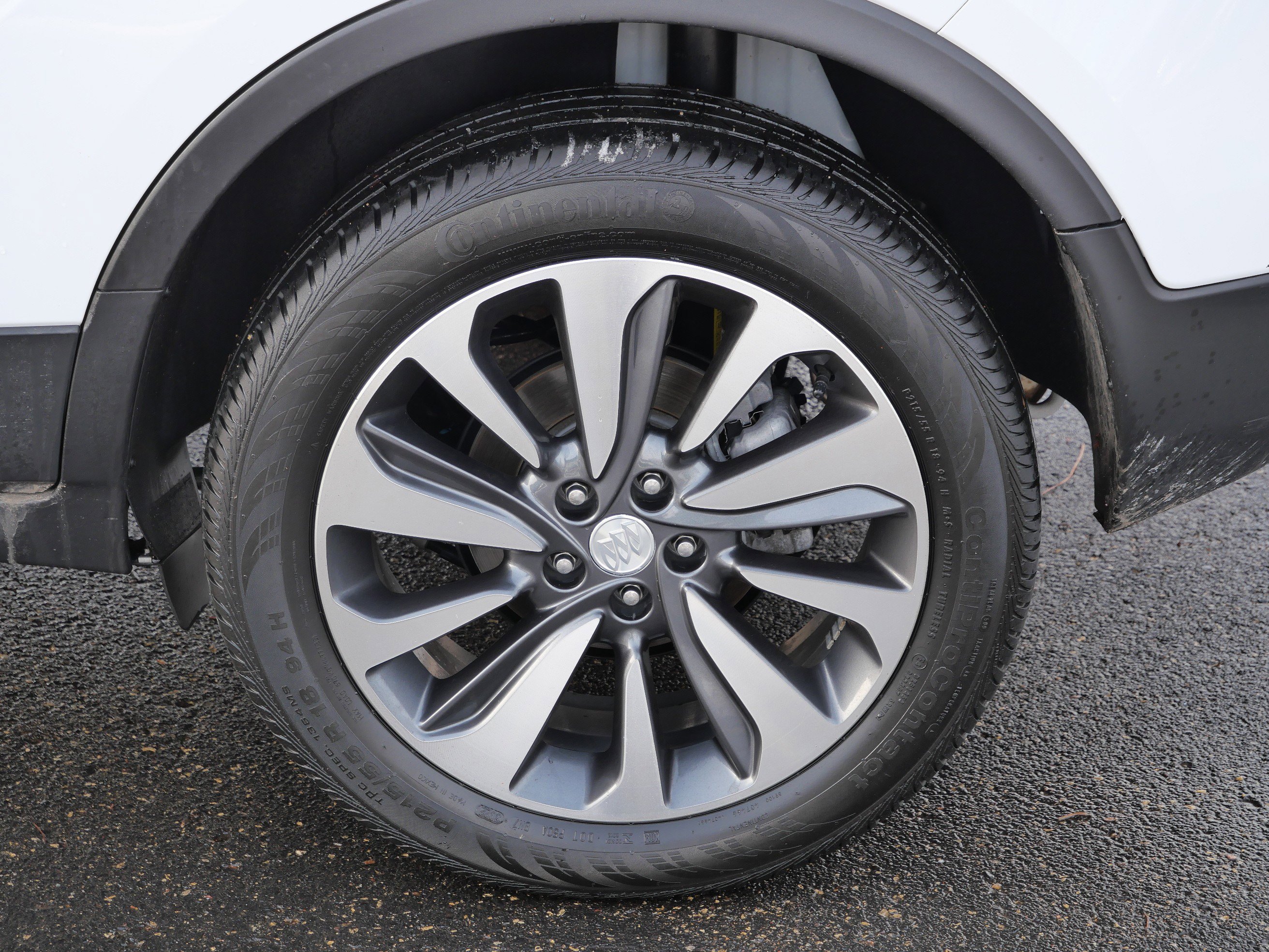 Used 2022 Buick Encore Preferred w/ Safety Package image 11