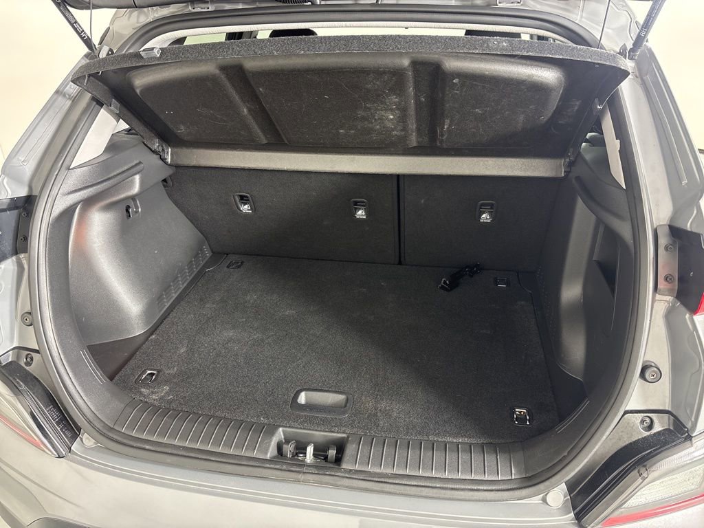 Used 2023 Hyundai Kona SE w/ Cargo Package image 23