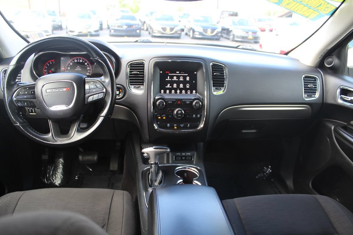 Used 2018 Dodge Durango SXT w/ 3rd Row Seating Group AWD/4WD image 32