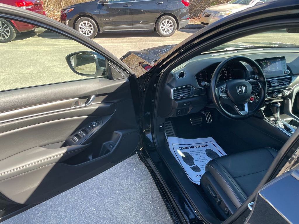 Used 2022 Honda Accord Sport image 10