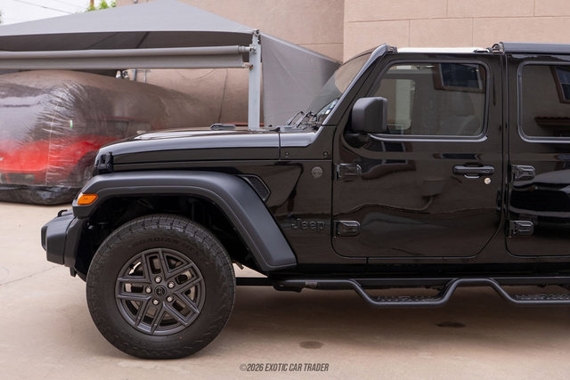 Used 2024 Jeep Wrangler Unlimited Sport AWD/4WD image 4