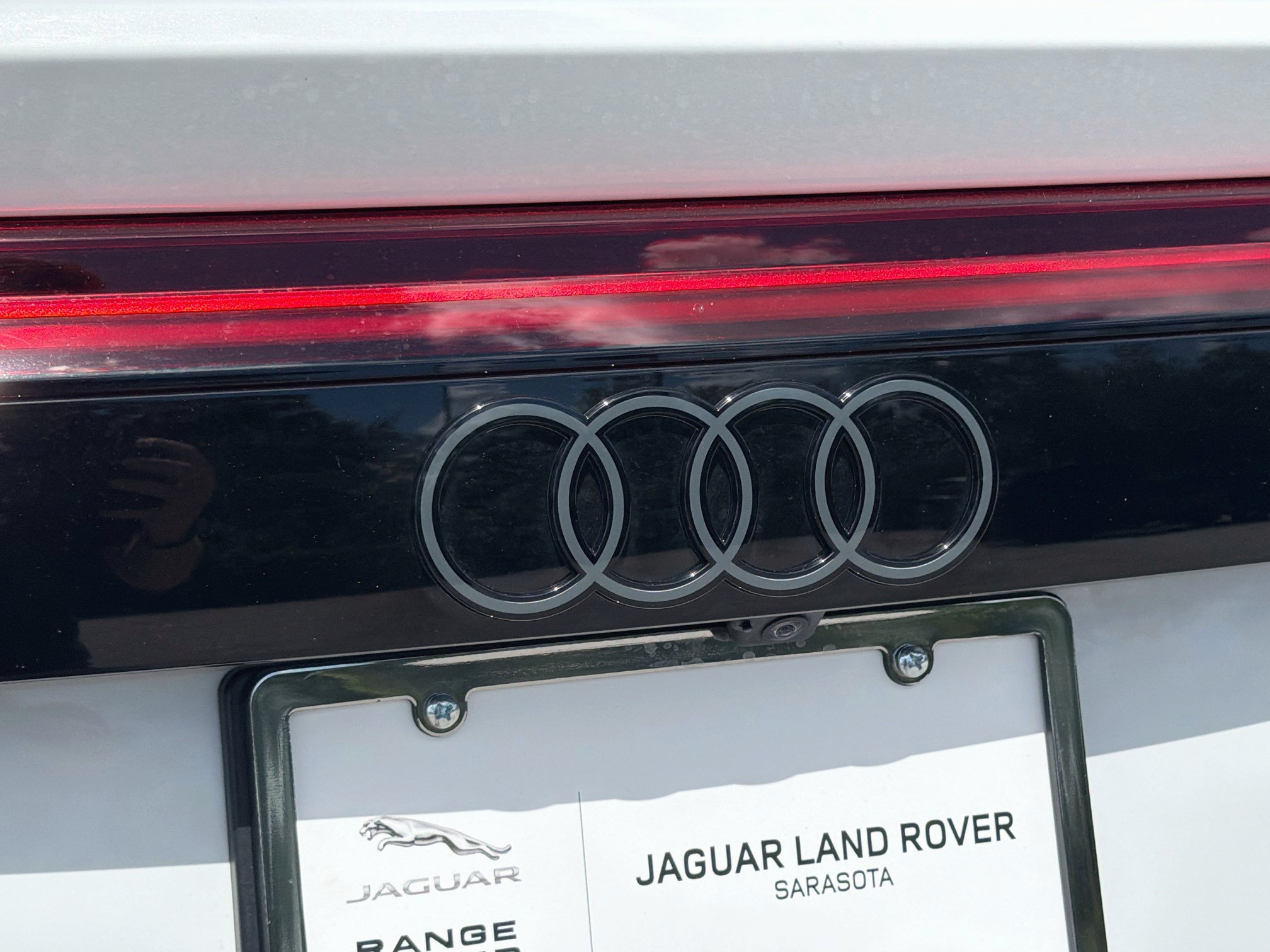 Used 2026 Audi Q8 Premium Plus AWD/4WD image 11