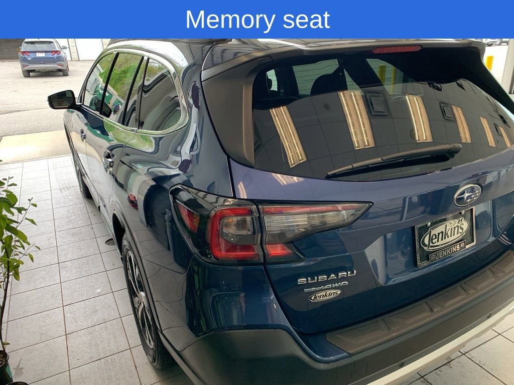 Used 2020 Subaru Outback Touring XT AWD/4WD image 12