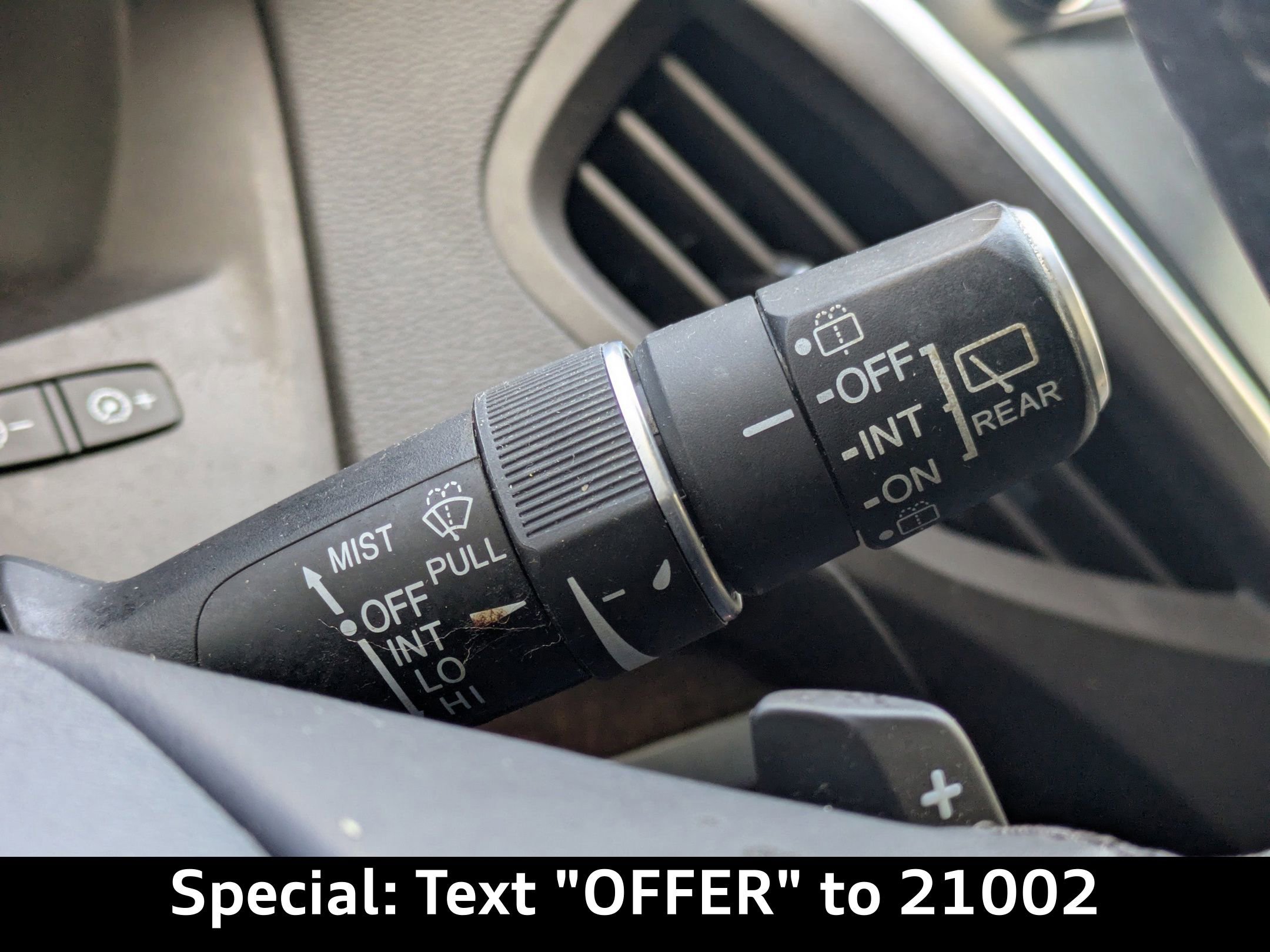 Used 2020 Acura MDX FWD image 32