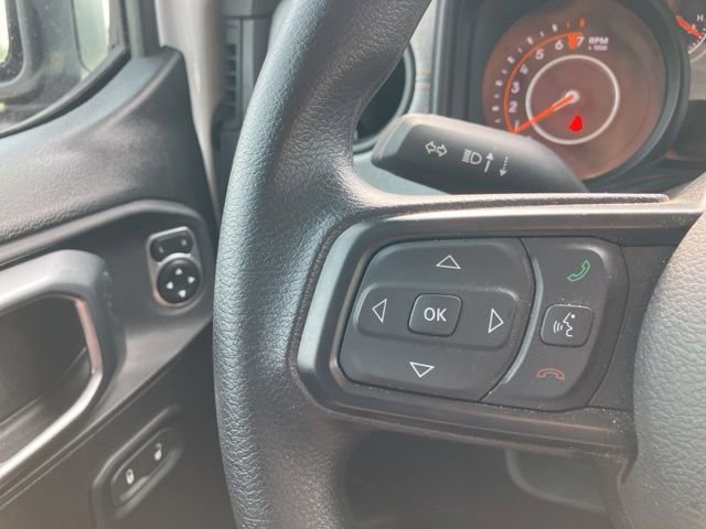 Used 2025 Jeep Gladiator Sport AWD/4WD image 28