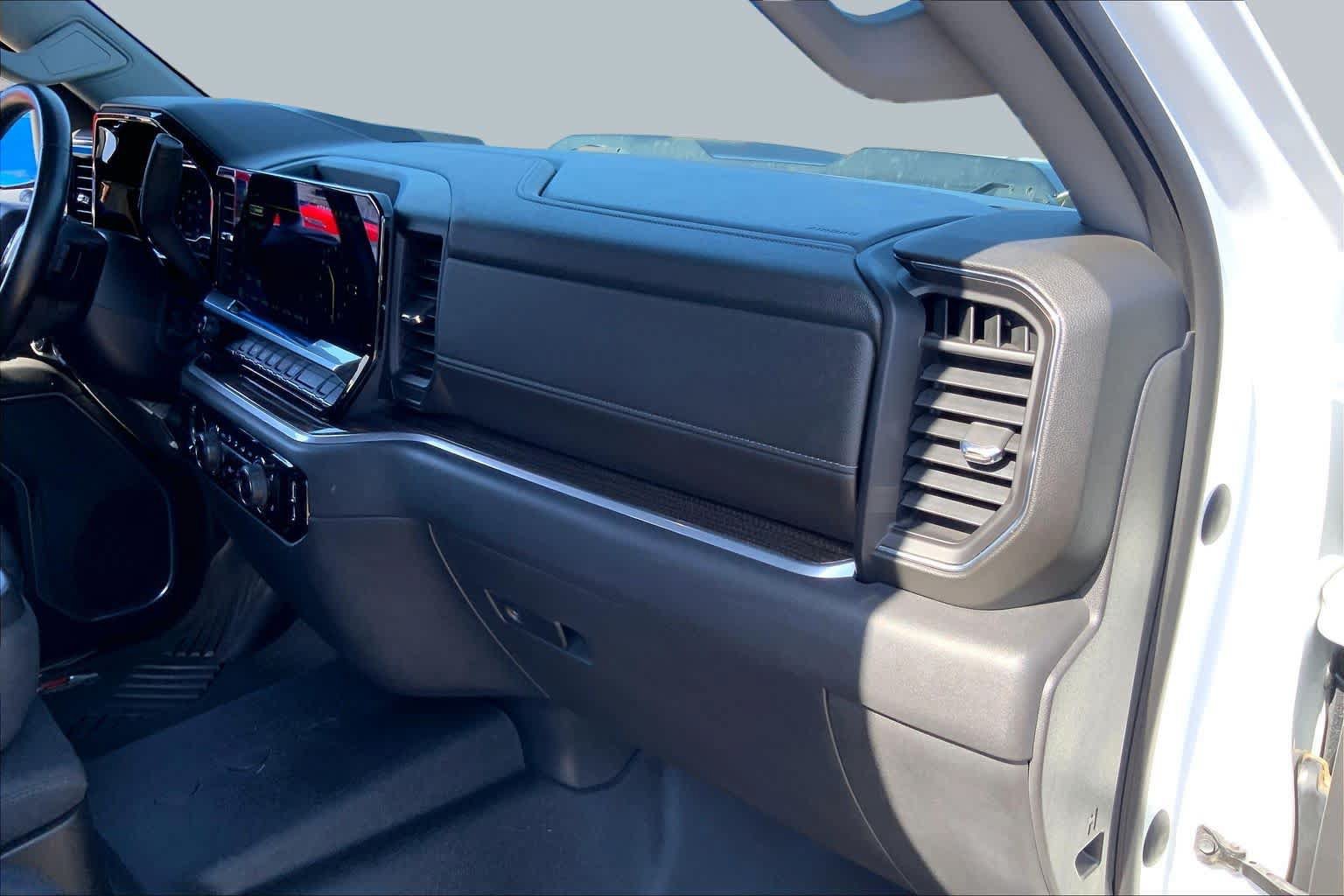 Certified 2022 Chevrolet Silverado 1500 LT Trail Boss AWD/4WD image 19