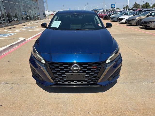Certified 2024 Nissan Altima 2.0 SR FWD image 8