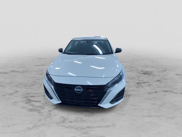 Used 2025 Nissan Altima 2.5 SV image 5