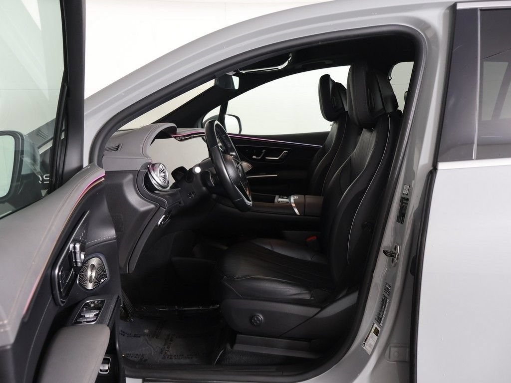 Used 2023 Mercedes-Benz EQS 580 4MATIC SUV image 31
