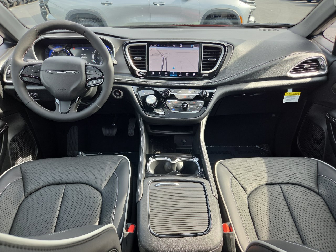 New 2027 Chrysler Pacifica Limited w/ Family Tech Group FWD image 18