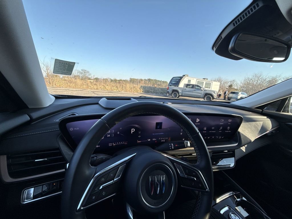 Certified 2025 Buick Envision Sport Touring image 16