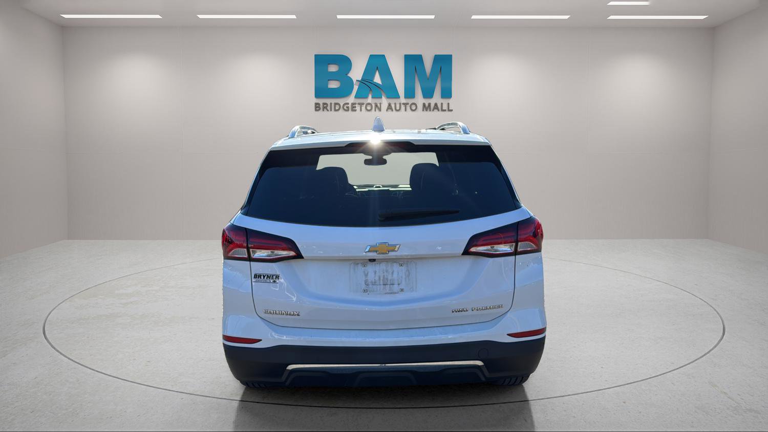 Used 2023 Chevrolet Equinox Premier image 6