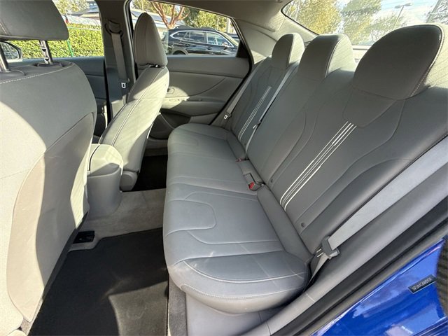 Used 2021 Hyundai Elantra SEL image 22