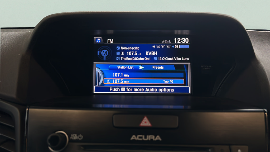 Used 2017 Acura ILX FWD image 18