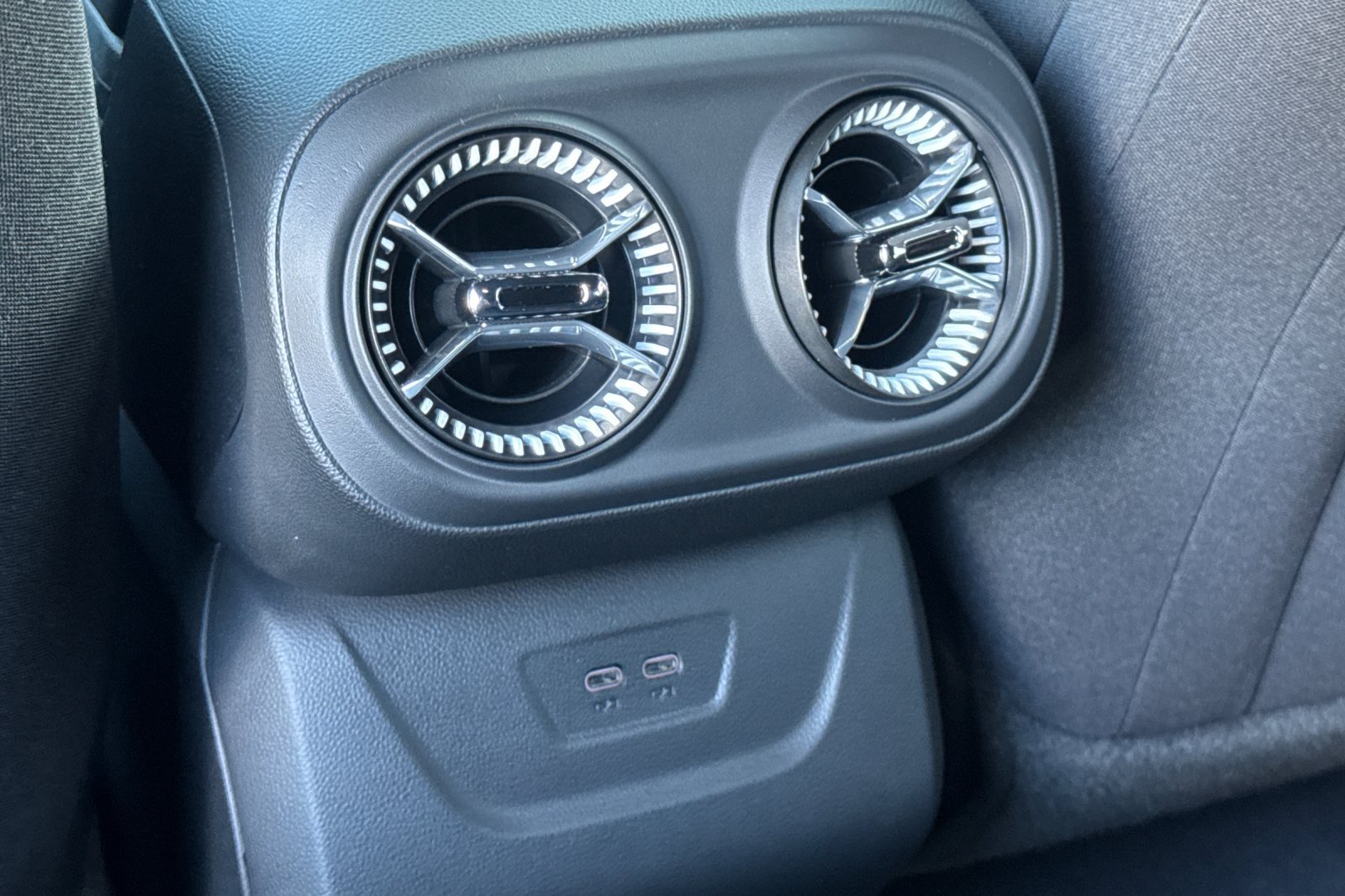 Used 2026 Chevrolet Blazer EV LT FWD image 39