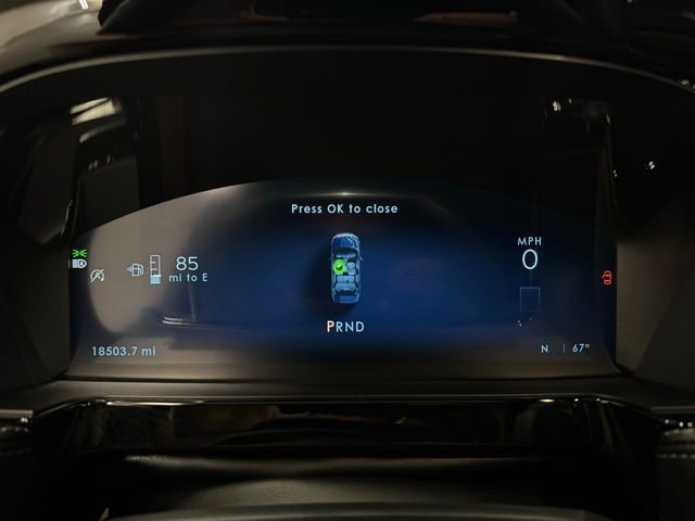 Used 2025 Lincoln Corsair Premiere image 18