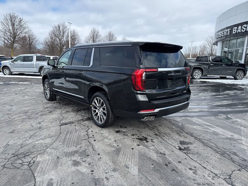 New 2026 GMC Yukon XL Denali w/ Denali Reserve Package image 2