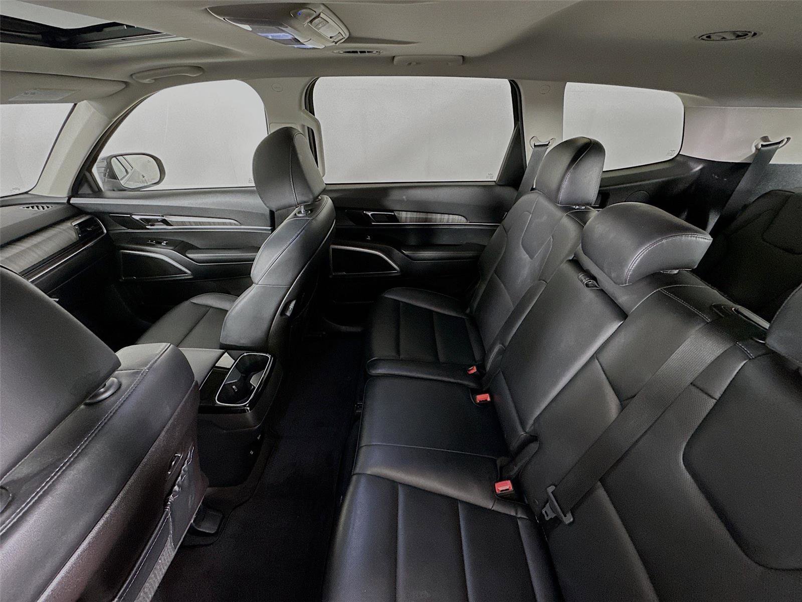 Used 2023 Kia Telluride EX AWD/4WD image 11