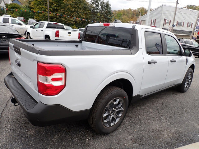 New 2025 Ford Maverick XLT image 7