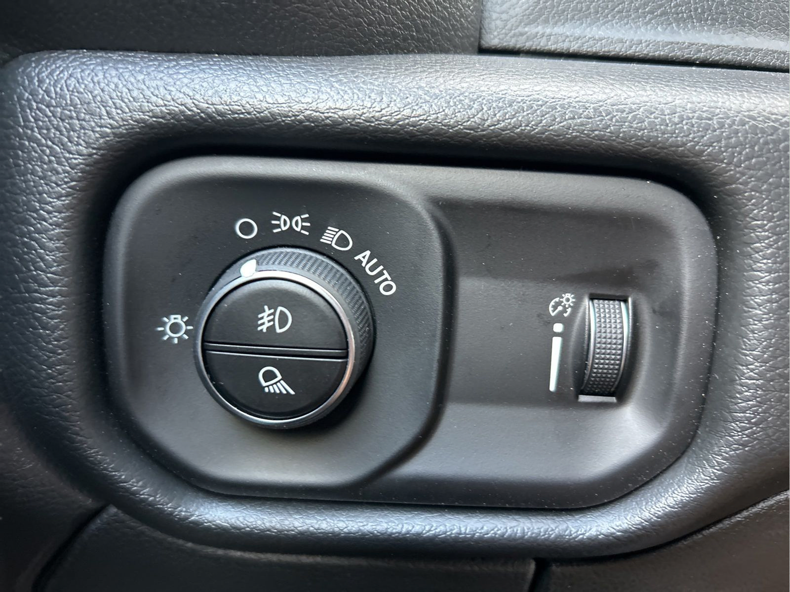 New 2026 RAM 3500 Tradesman AWD/4WD image 25