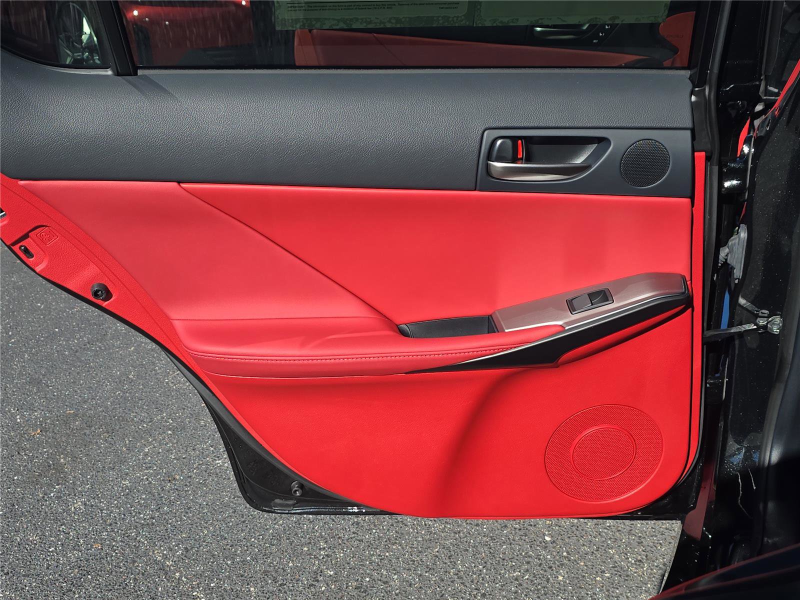 Used 2025 Lexus IS 500 IS 500 F SPORT Performance image 9